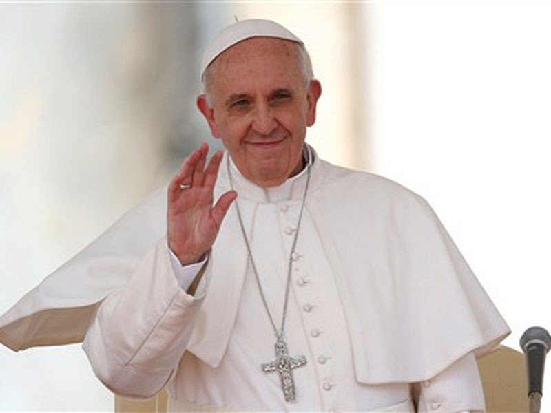Chamado à santidade é para todos, reforça Papa