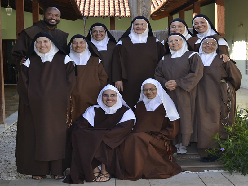 Monjas Carmelitas convidão